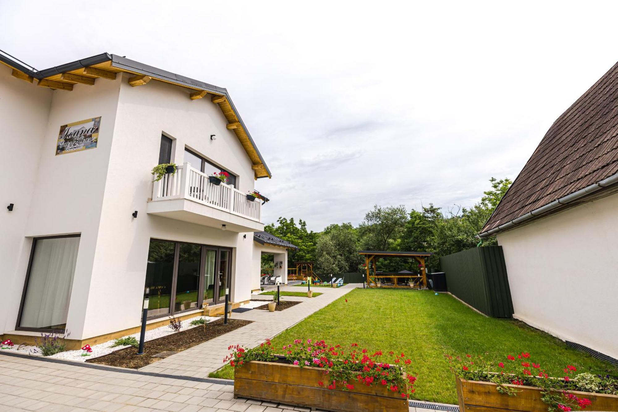 Ioanaguesthouse Turda Exterior foto